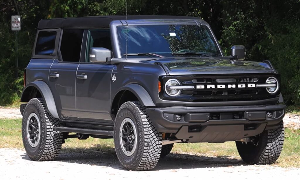 2023 Ford Bronco Outer Banks