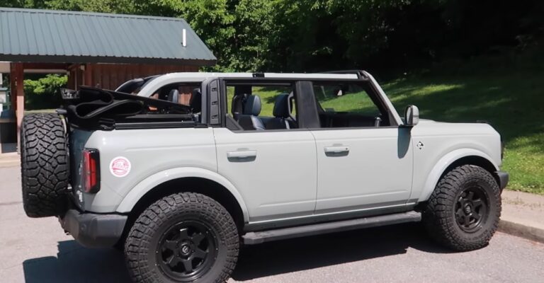 2023 Ford Bronco Soft Top