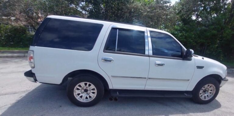 Ford 98 Expedition