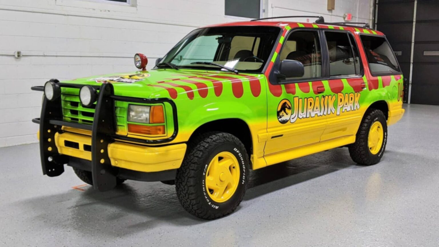 Ford Explorer From Jurassic Park Wallpaper For Desktop