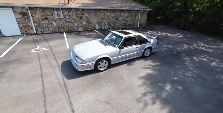 1990 Ford Mustang GT