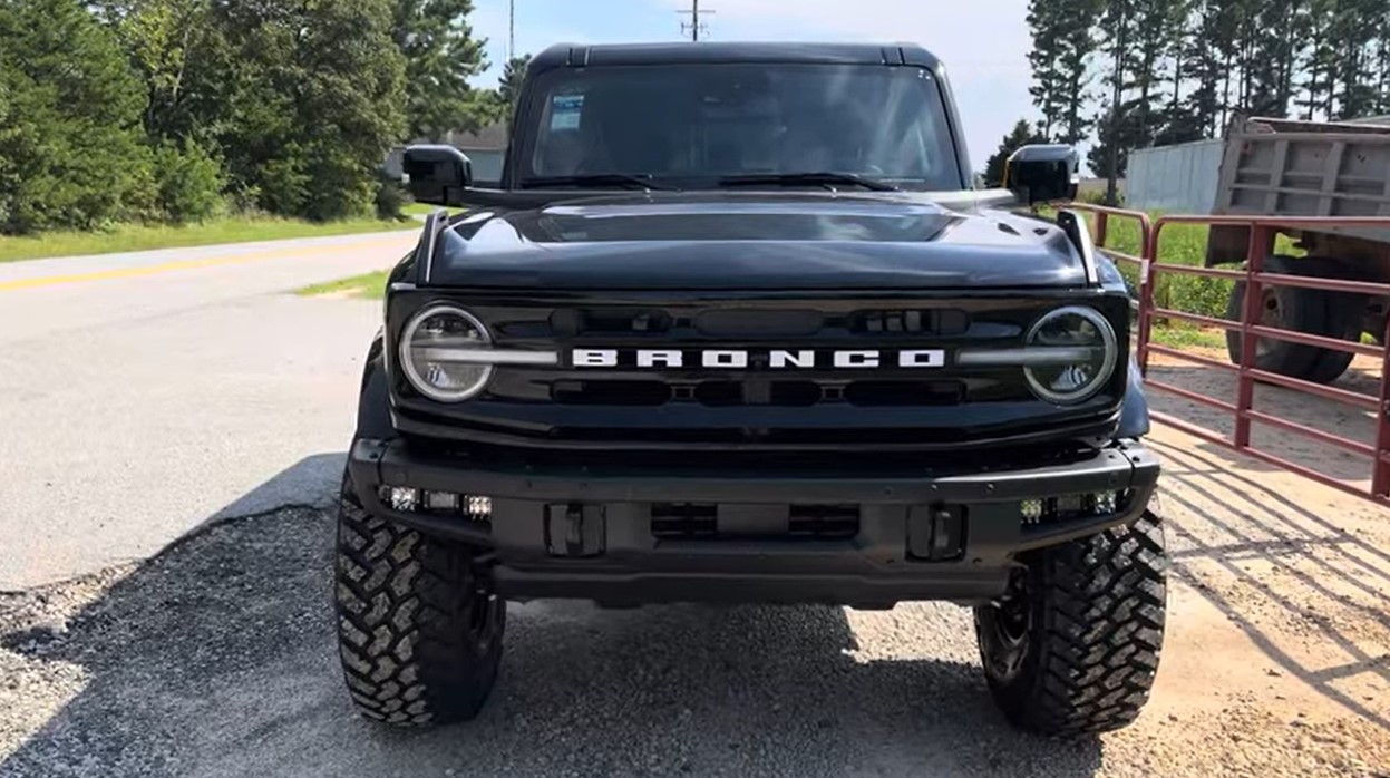 Lifted Ford Bronco