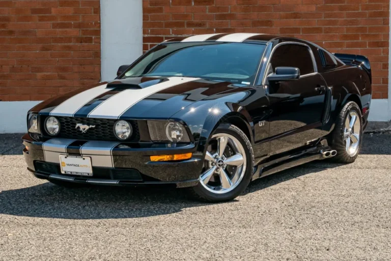 2008 Ford Mustang Car