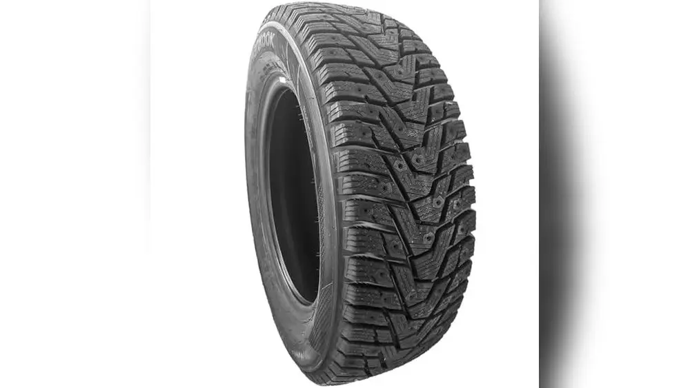 Best Snow Tires for Trucks